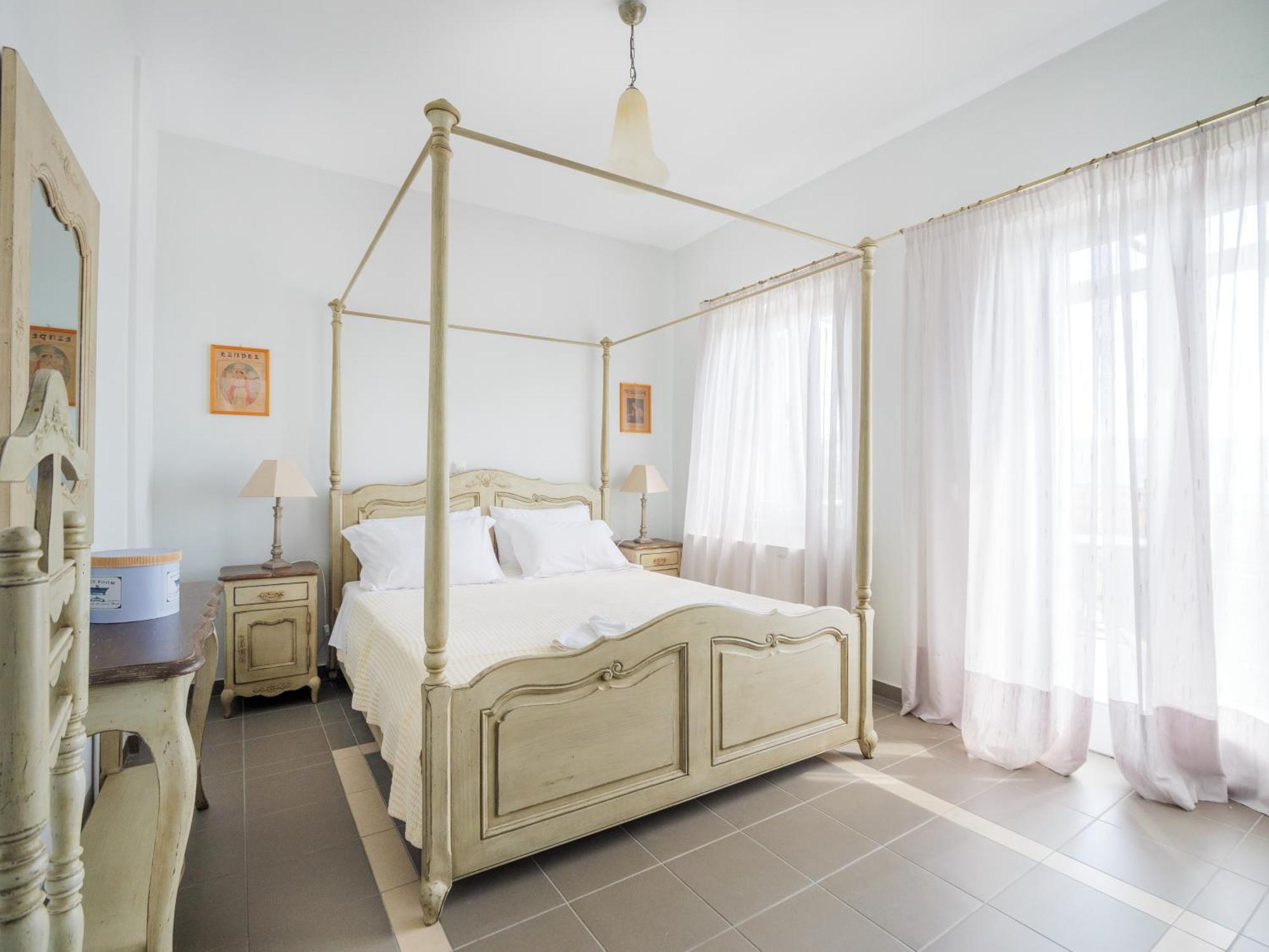 Heliades Maisonettes Мітімна Екстер'єр фото