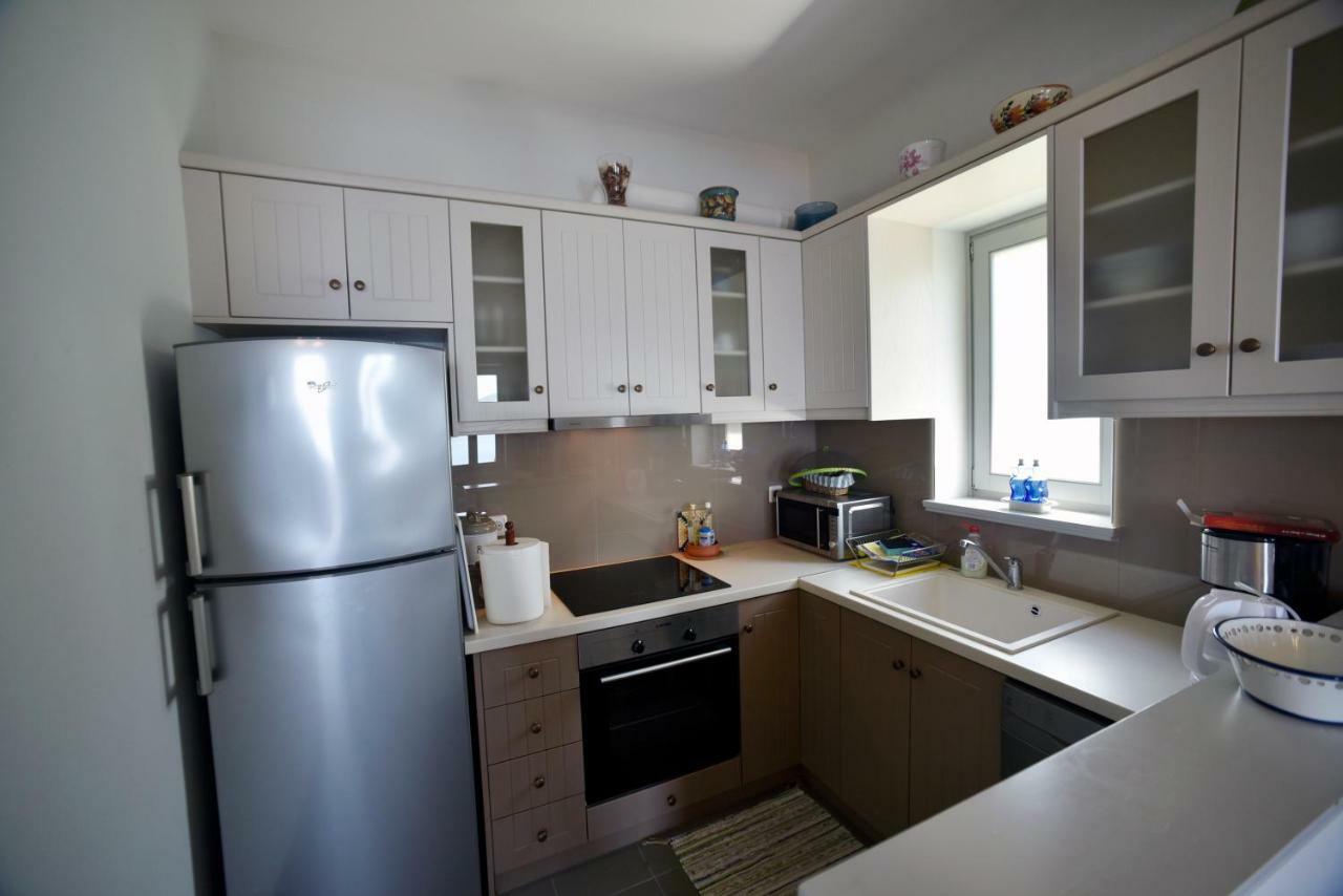 Heliades Maisonettes Мітімна Екстер'єр фото